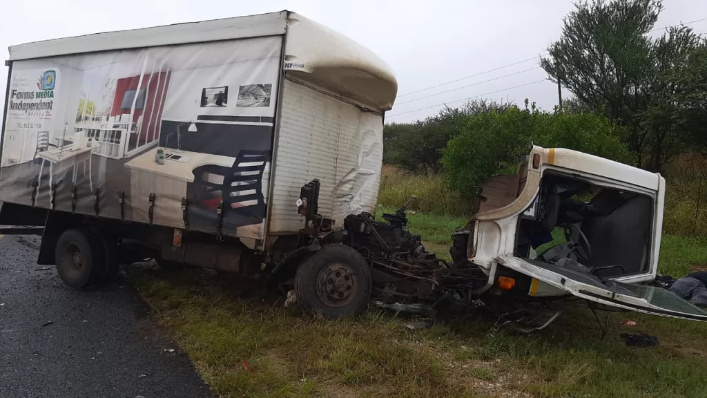 One person dies in a head-on collision on the N1  