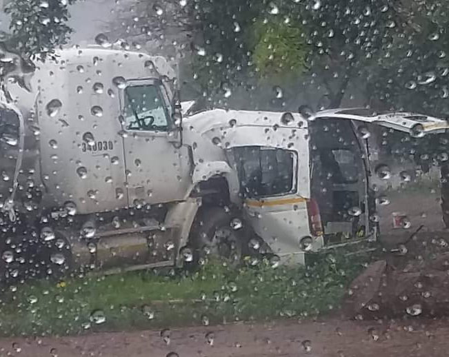 Seven Women perish in a horrific accident on the R37