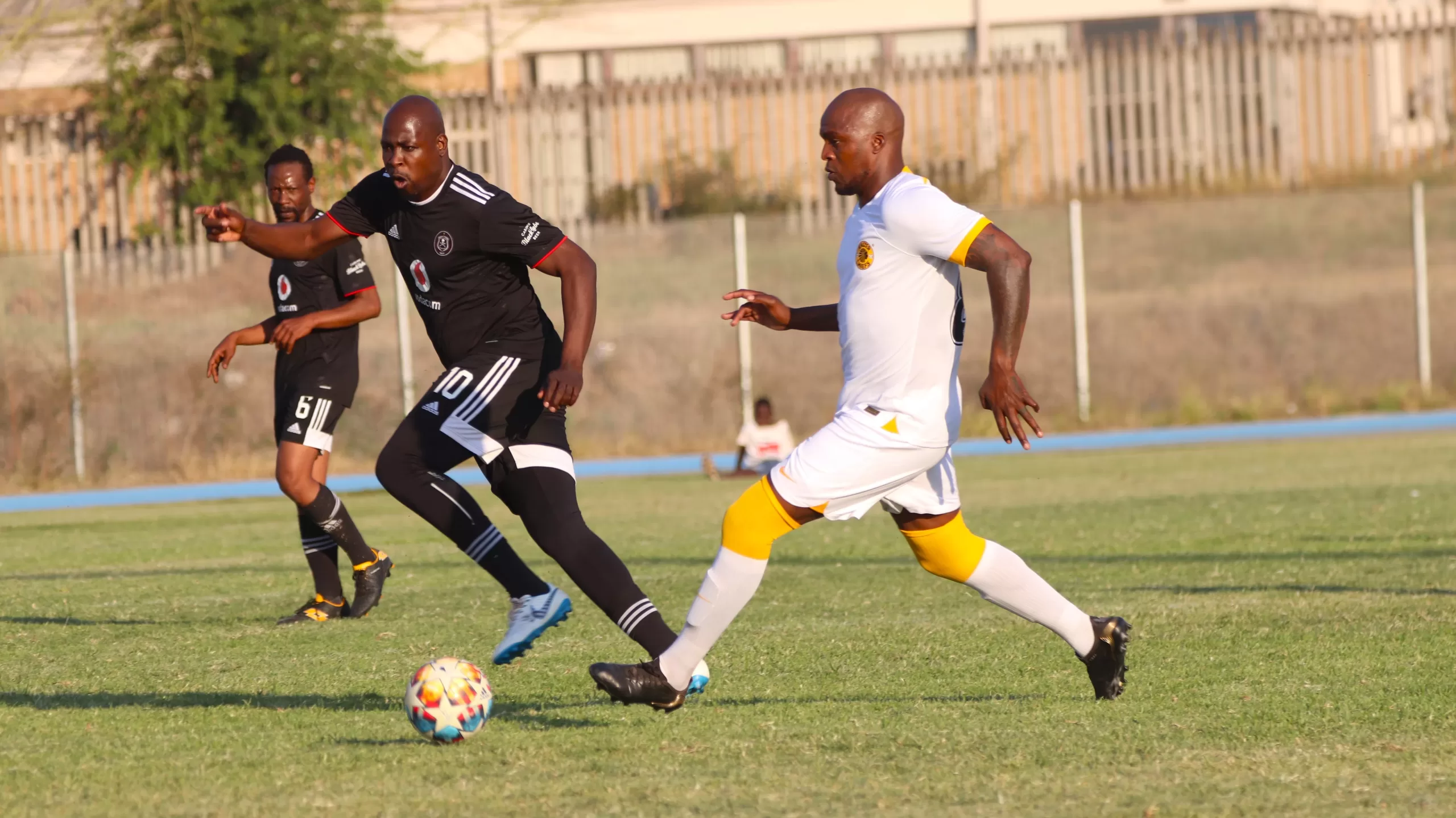 Orlando Pirates and Kaizer Chiefs legends entertain crowds in Limpopo