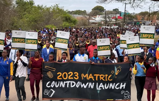 MEC Mavhungu Lerule-Ramakhanya host the Limpopo host Matric countdown solidarity walk